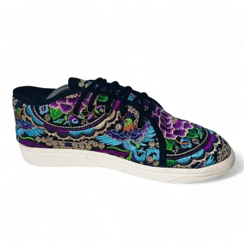 Ocelot Market Hand Embroidered Bohemian Sneakers Women's‎ 7